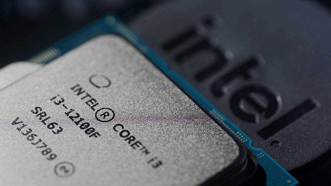 Bartlett Lake, nehybridní procesor Intel bez jader E-Core: Už víme parametry, dvanáctijádro pojede na 6 GHz