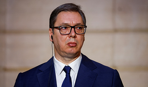 Do Sarajeva jezdil střílet lidi i Vučić, tvrdí novinář. Nejsem vrah, popírá to prezident