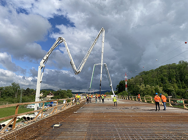 Komplikace pro obchvat České Lípy, Děti Země uspěly u soudu s námitkami