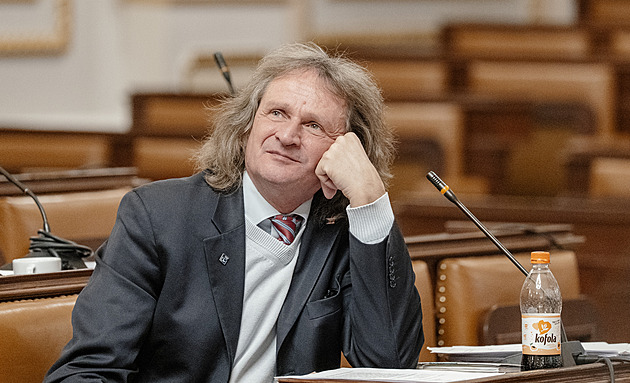 Ševčíkova firma dostala u soudu pokutu 2,5 milionu. Nezaplatíme, vzkázal poslanec