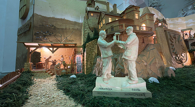 Řezbář věnoval betlému celý život. Po své smrti se stal předlohou pro novou figurku