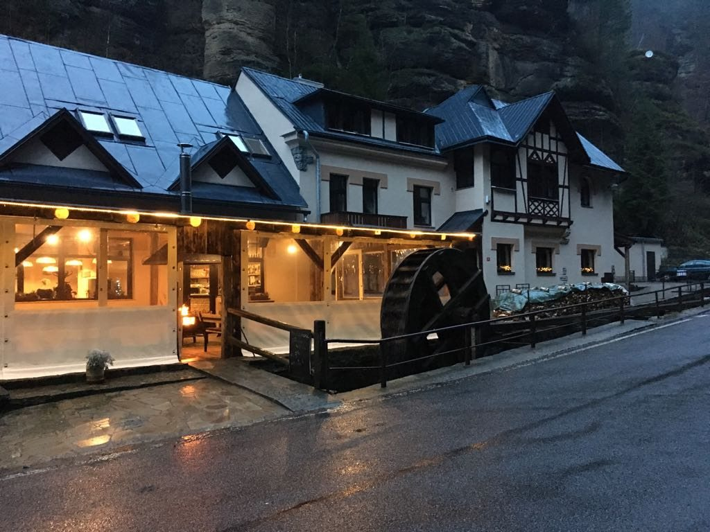 Probuďte se v srdci skal – Penzion Klepáč Hřensko čeká na pensionklepac.eu