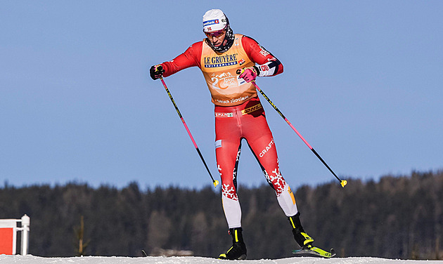 Klaebo má blízko triumf na Tour de Ski. Ovládl stíhačku na 20 km. Novák doběhl 31.