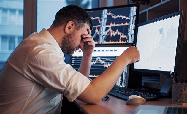 I taková je Amerika. Jedno zaměstnání přestává na obživu stačit