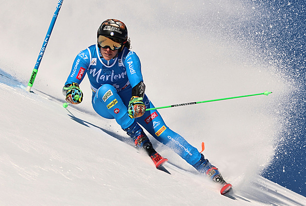 Šampionka Brignoneová se vrátila do SP. V Kronplatzu vládla Scheibová