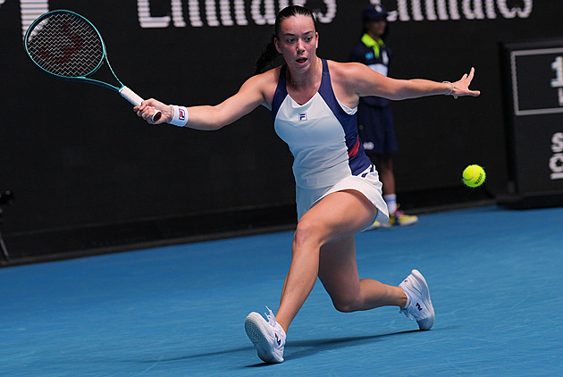 Australian Open ONLINE: Bouzková čelí hvězdě, derby Valentové s Fruhvirtovou