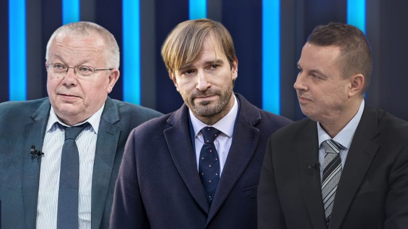 Odmítněme očkovací plán, vyzval Rajchl na semináři. Na to nedojde, reagují kolegové z vlády