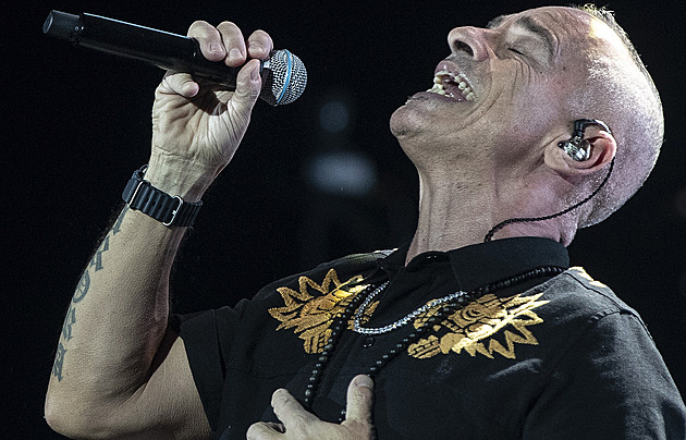 Jako setkání se starými přáteli. Do pražské O2 areny přijede v dubnu Eros Ramazzotti