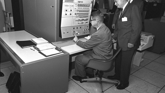 IBM System/360: před 62 lety sjednotil roztříštěnou architekturu počítačů. Vývoj stál firmu 5 miliard dolarů