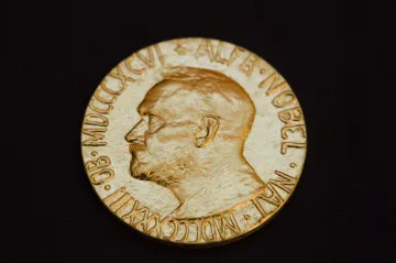 Začíná týden Nobelových cen, kvůli Trumpovi poutá pozornost ta za mír