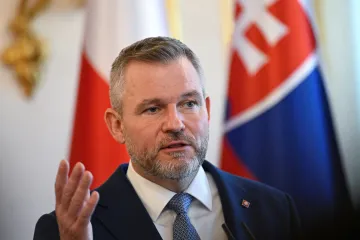 Slovensko je opět schopné plně chránit svůj vzdušný prostor, oznámil Pellegrini